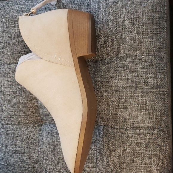 PiePieBuy Ankle Pointed Toe Low Heel Side Split Stacked Zipper Boot Beige SZ 9 - Picture 6 of 12